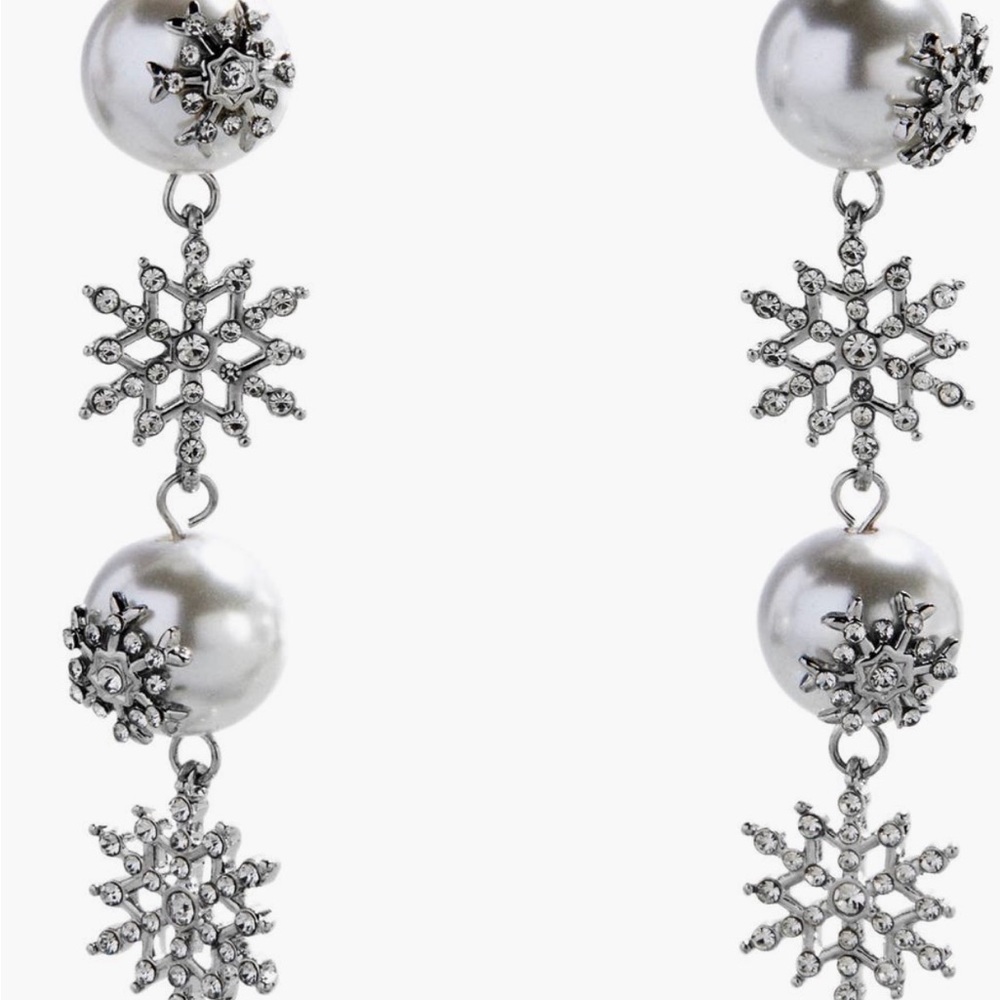 BaubleBar Snow & Behold Crystal Drop White Snowflake Earrings